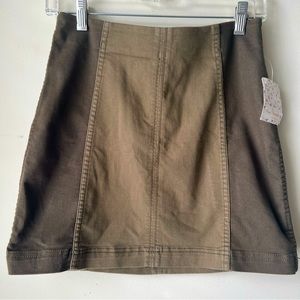 Free People Olive Combo Stretch Mini Skirt Size 8 ❤️NWT❤️